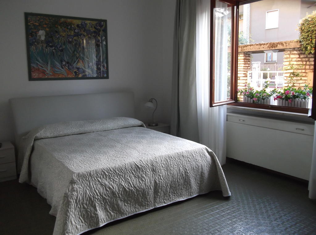 Bed&Breakfast Agli Aceri Verona Cameră foto