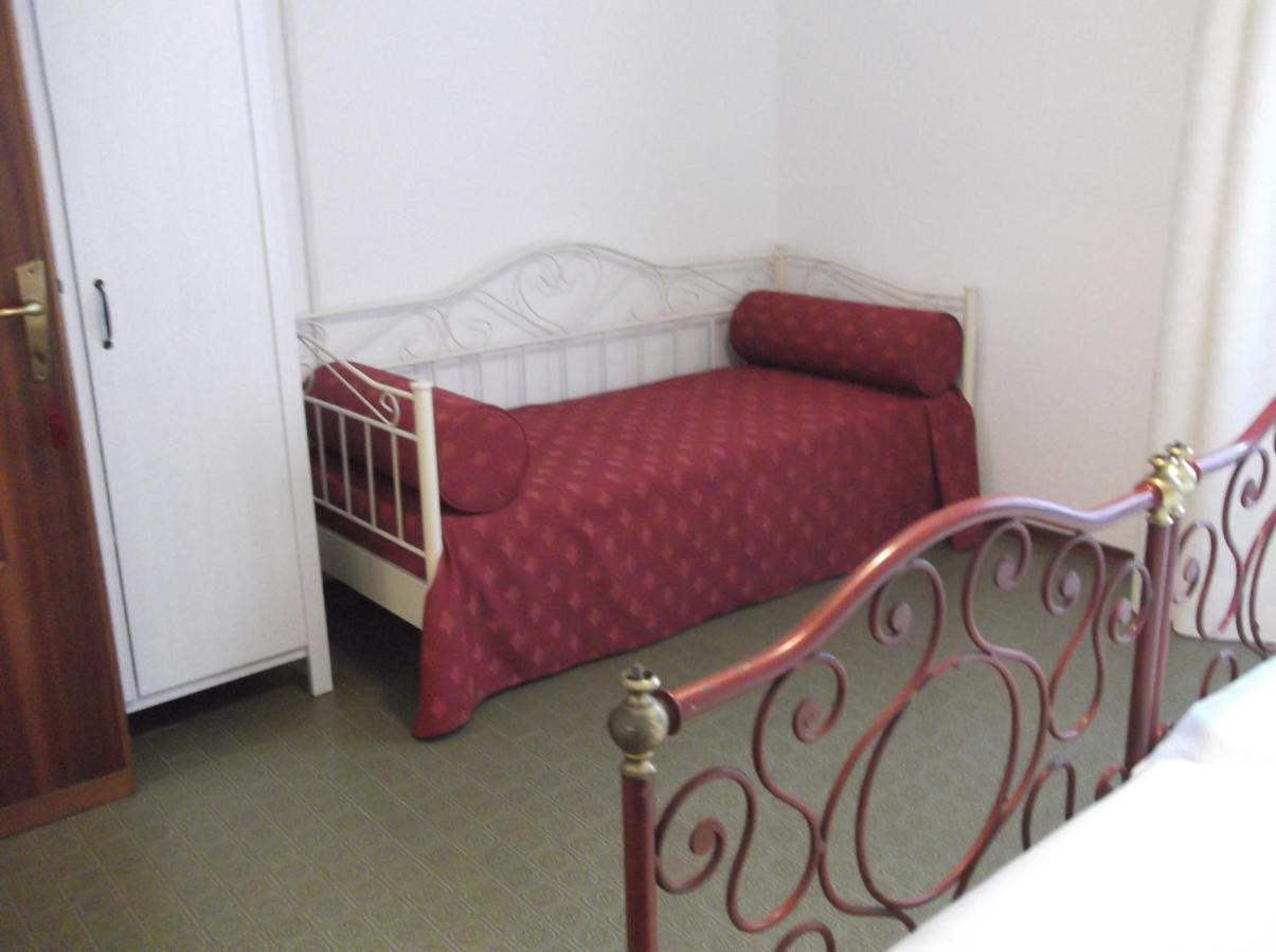 Bed&Breakfast Agli Aceri Verona Exterior foto